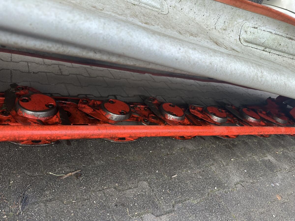 Kuhn GMD 355 2