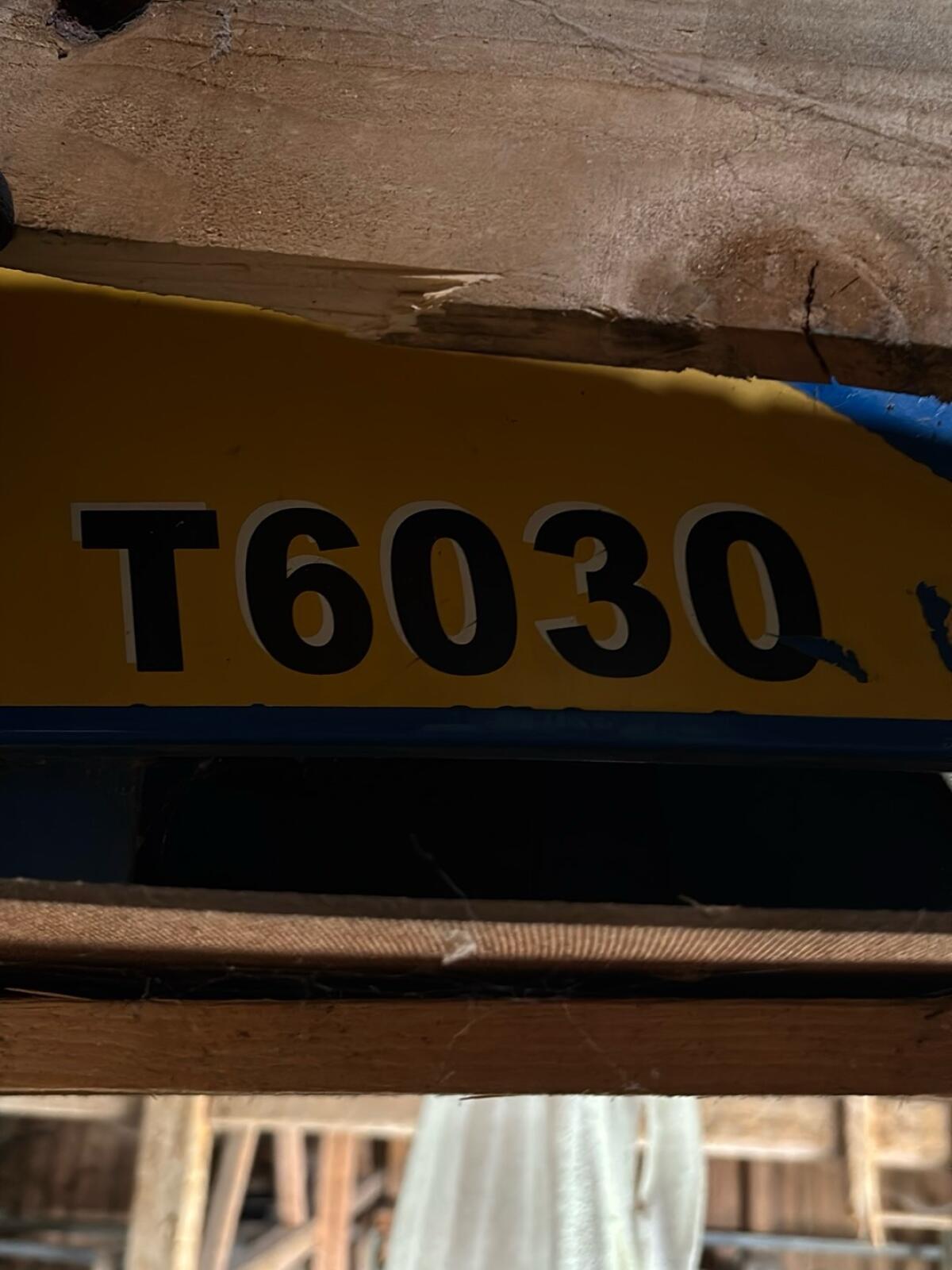 Gebrauchte New Holland Motorhaube T6030 3