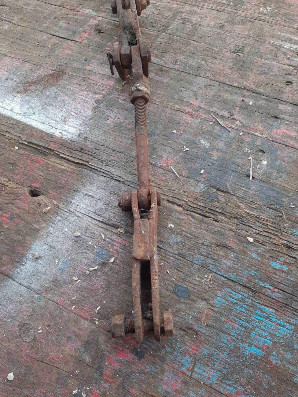 IHC Mähbalken Aushebung Hebelwerk 3
