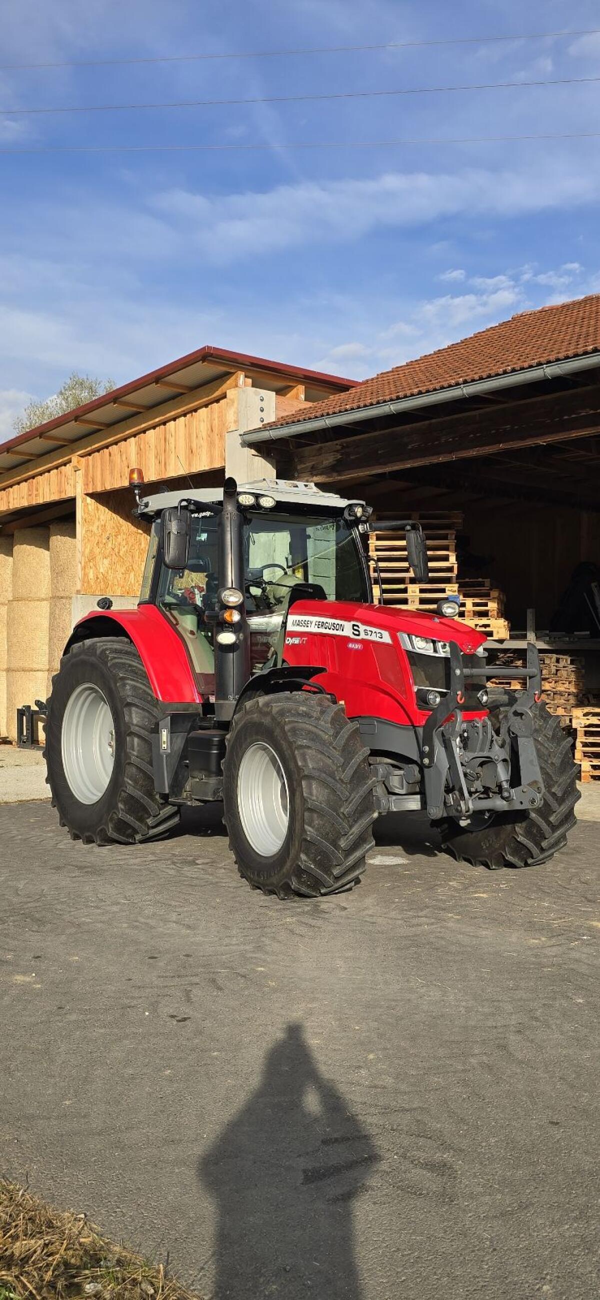 Massey Ferguson S6713 DYNA VT 2