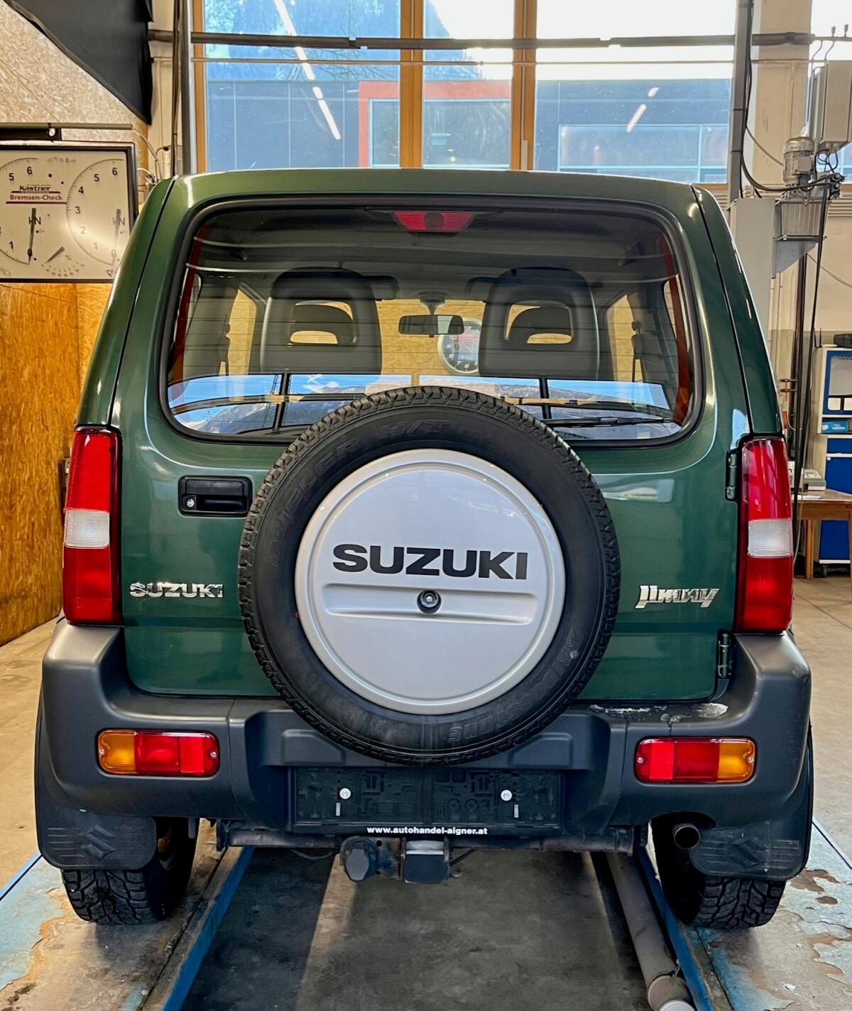 Suzuki Jimny 2