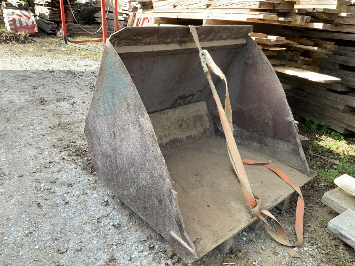 Hydraulisch kippbare Schaufel 2
