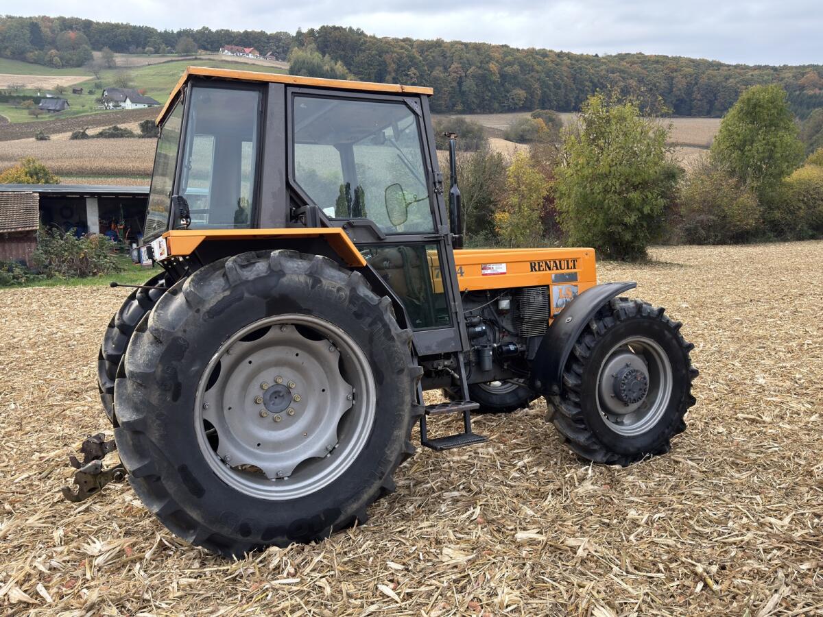 Renault 75-14 2