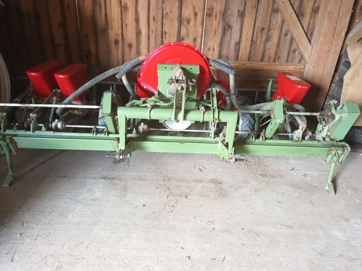 Einzelkornsämaschine Nodet 2