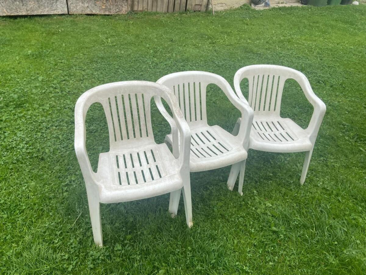 Gartenstuhl 2