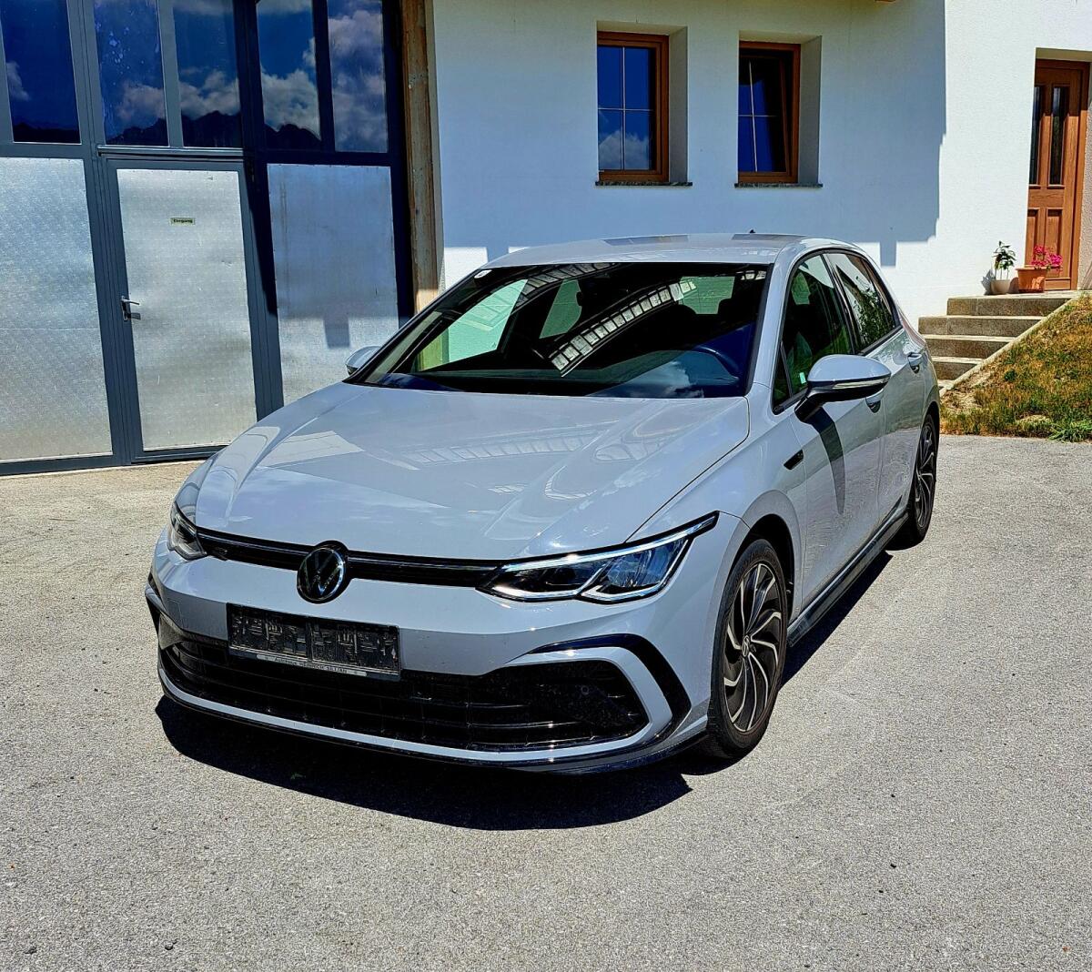 Golf VIII R-Line TSI 1