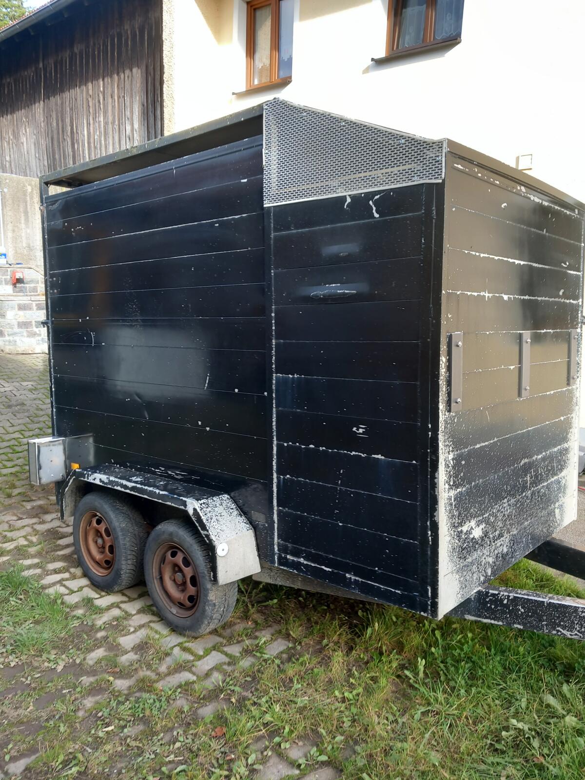 Verkaufe Pkw-Viehanhänger 2