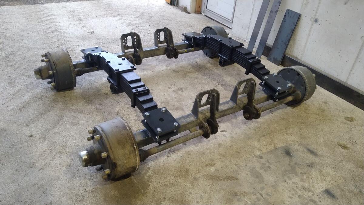 Tandem-Fahrwerk 12 t Achsen 1