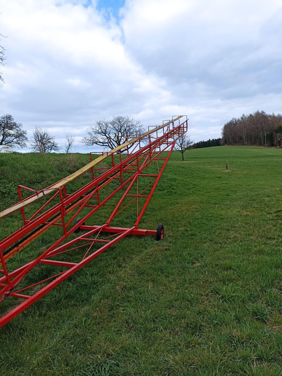 Förderband für Kleinballen 1