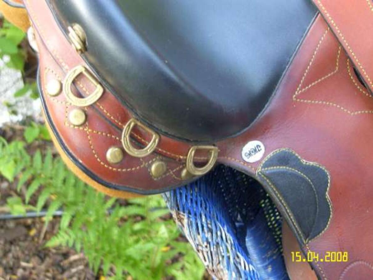 Verkaufe sehr schönen gebrauchten Western-Stocksattel 3