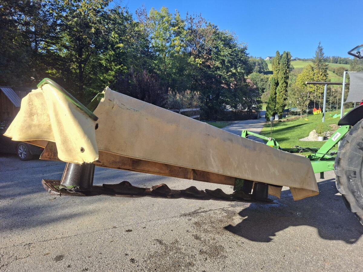 Krone EasyCut 320 2