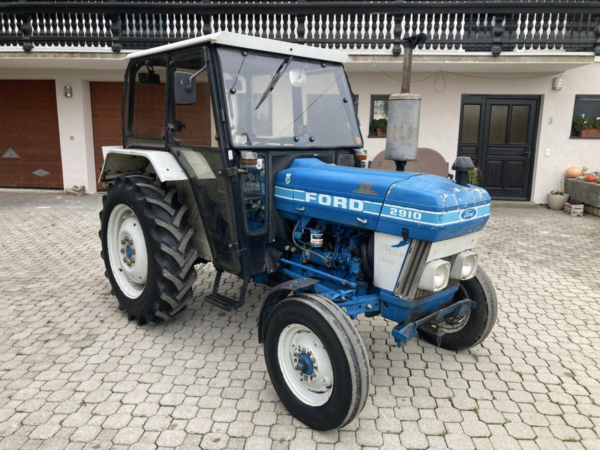 Ford 2910 Traktor 2