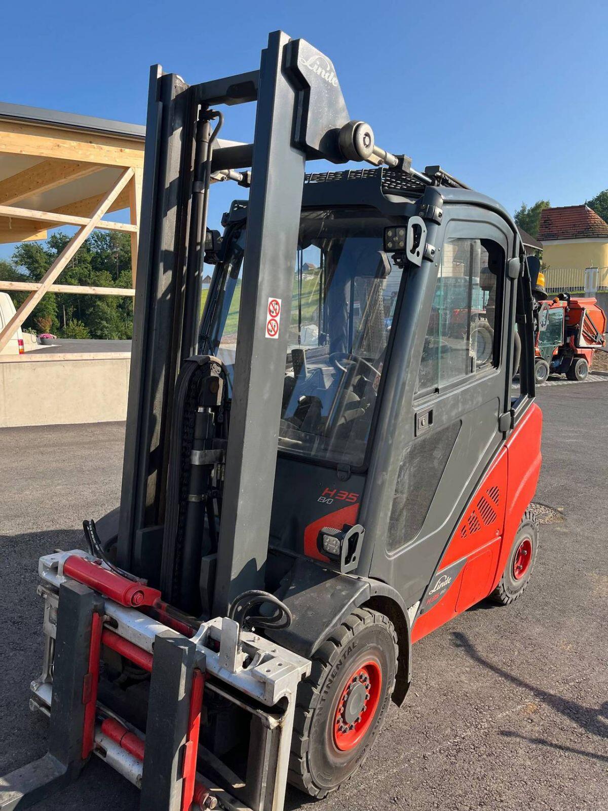 Linde Gabelstapler 2