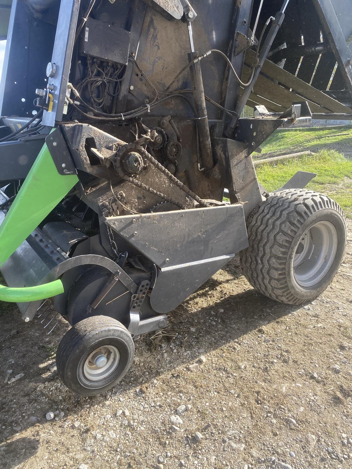 Verkaufe Deutz Fahr RB 4.60 OC Rundballenpresse 3