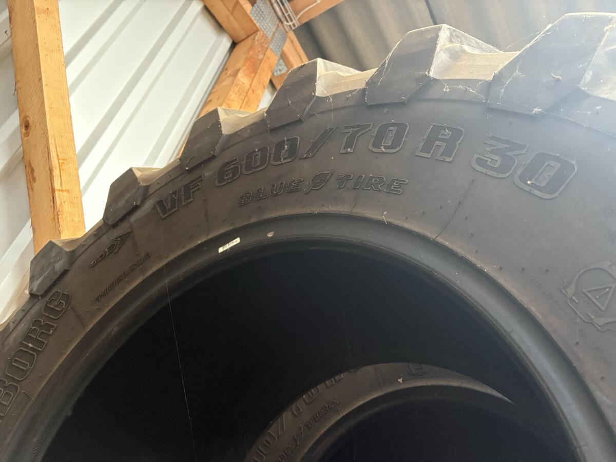 Reifen Trelleborg VF 600/70 R 30 3