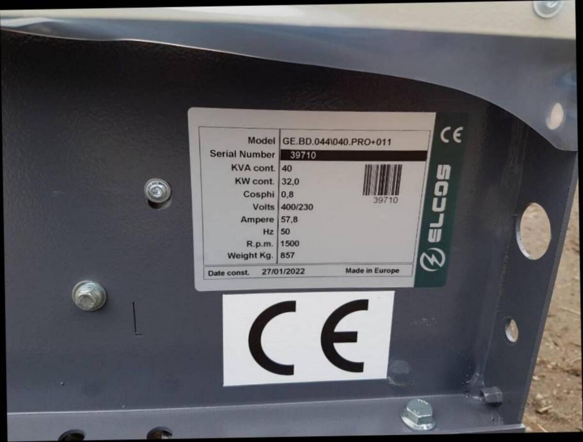Stromaggregat 40 kW neu 3
