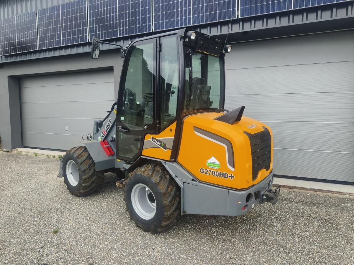 Giant G2700HD+ 2