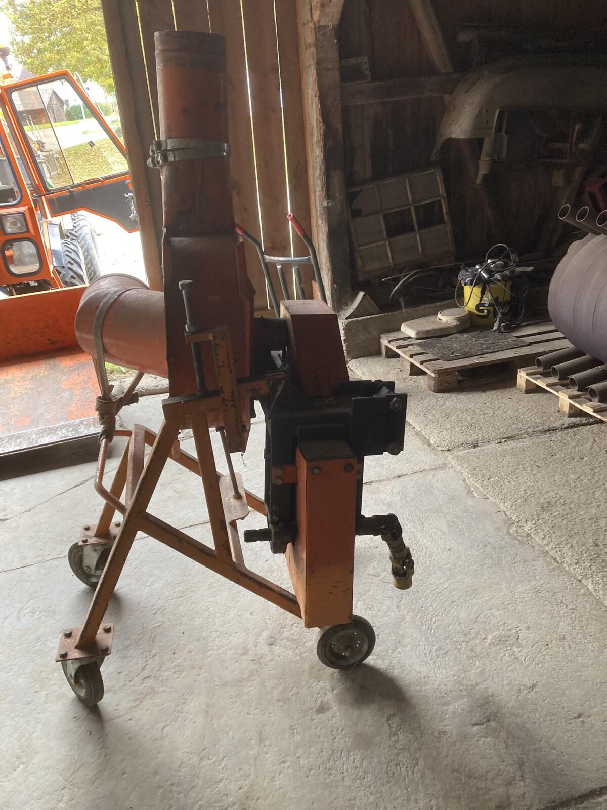 Mähwerk Laub/Grassauger hydr. Sammelbehälter 2