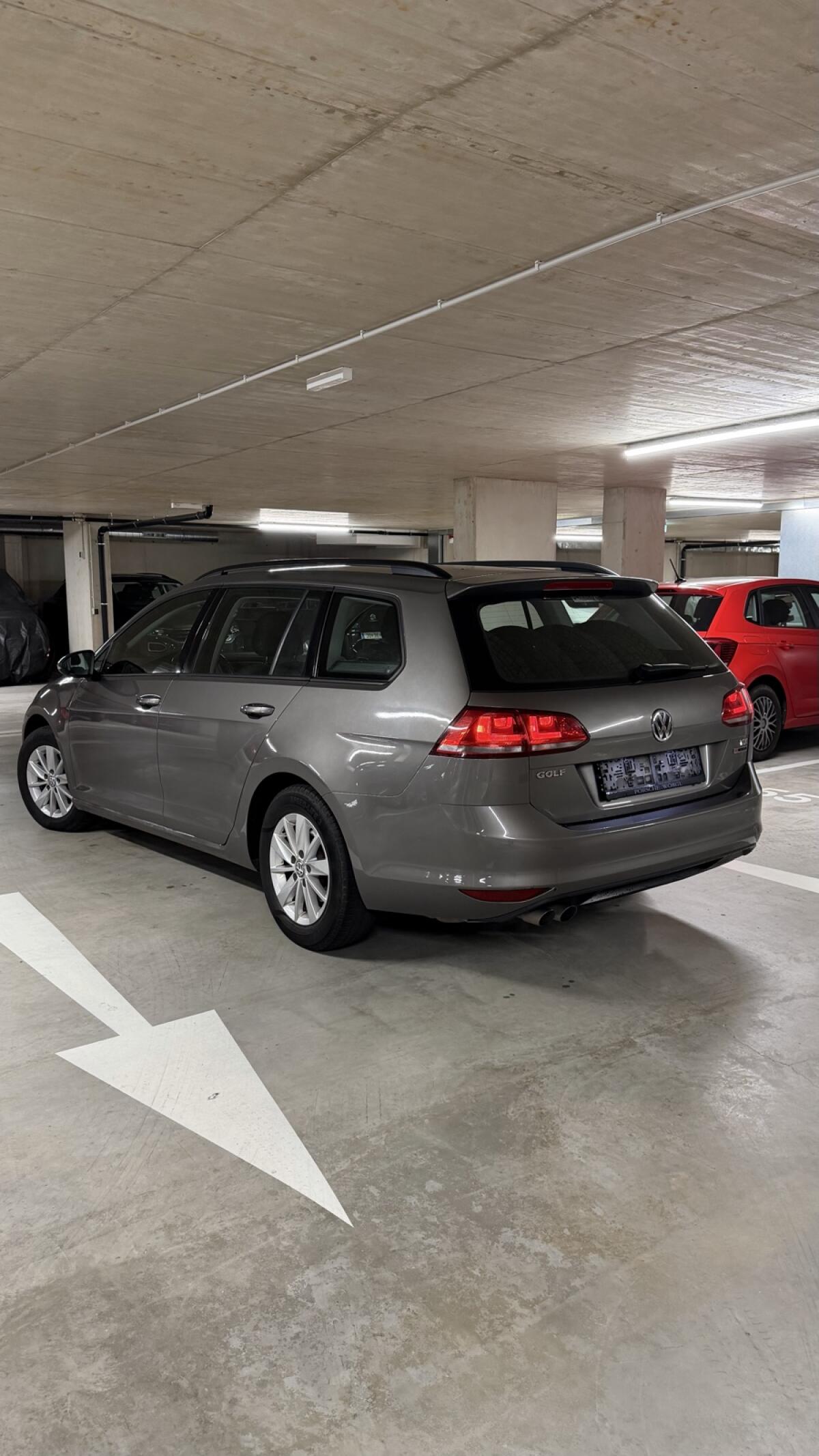 VW Golf 1.6 TDI 4Motion Kombi 3