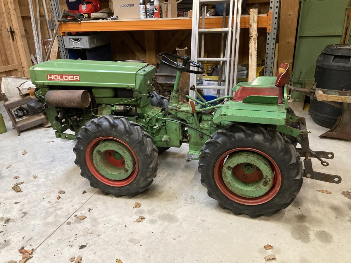 Traktor Holder A15 3