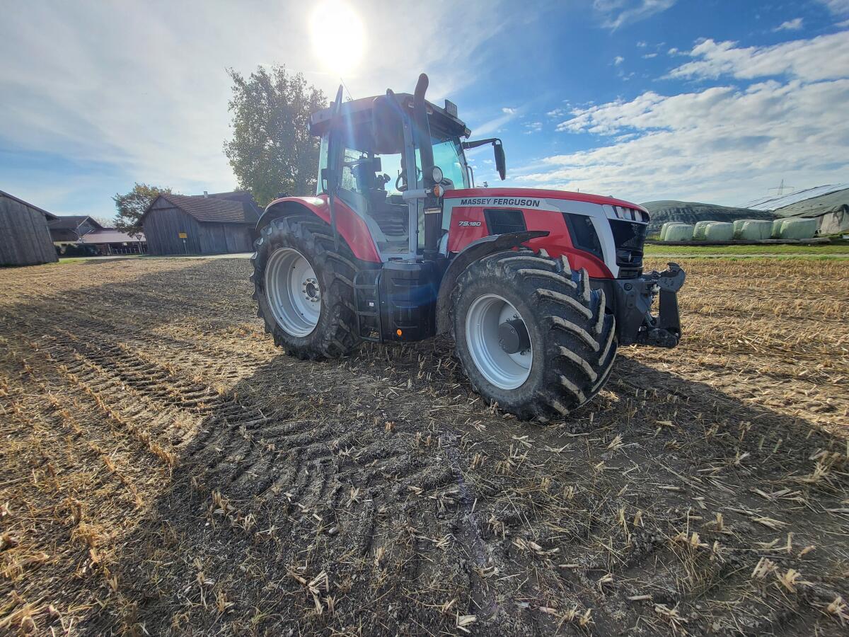 MF 7S180 Massey Ferguson 1