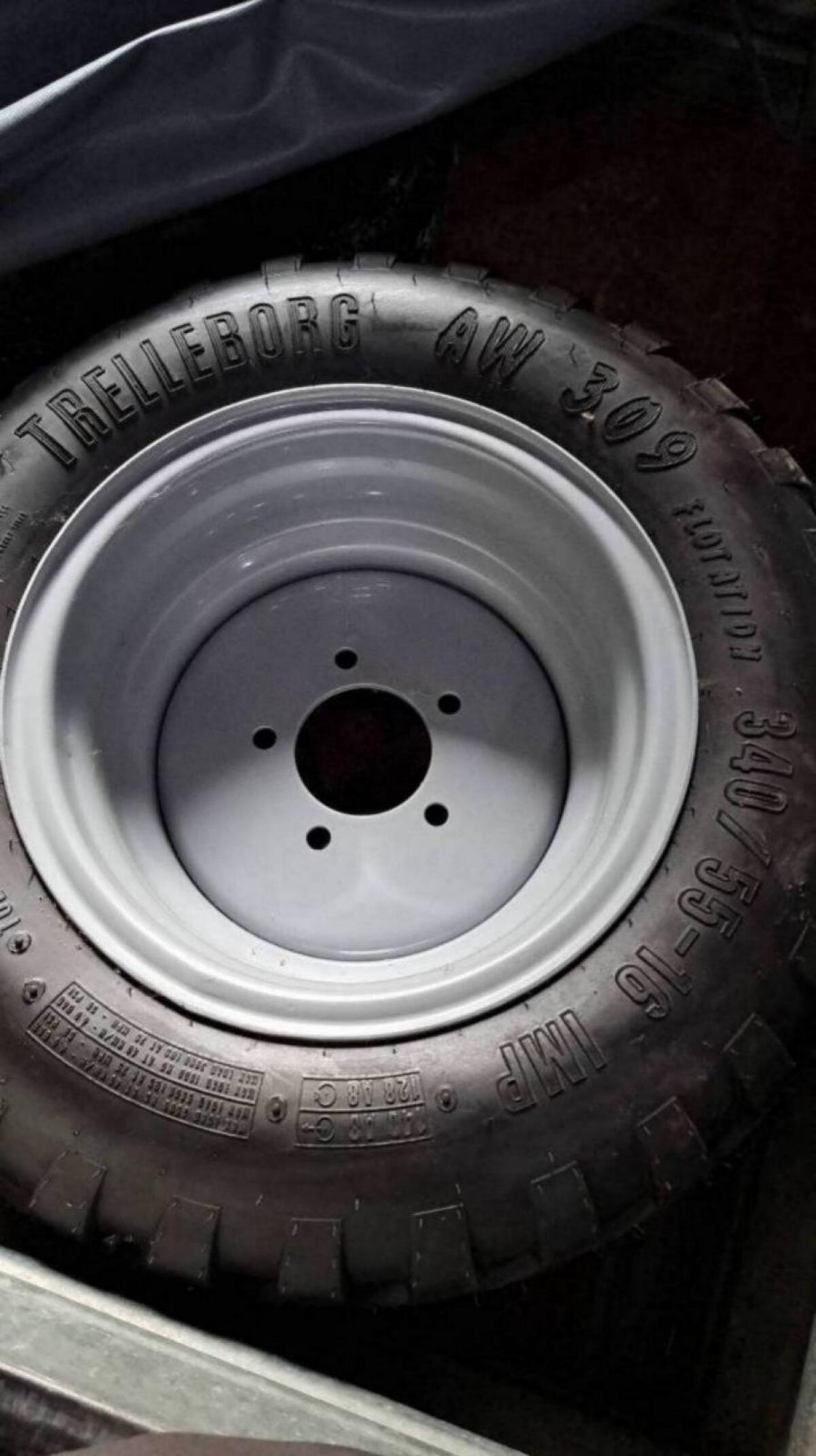 Trelleborg 340/55-16 AW309 140A8 TL 1