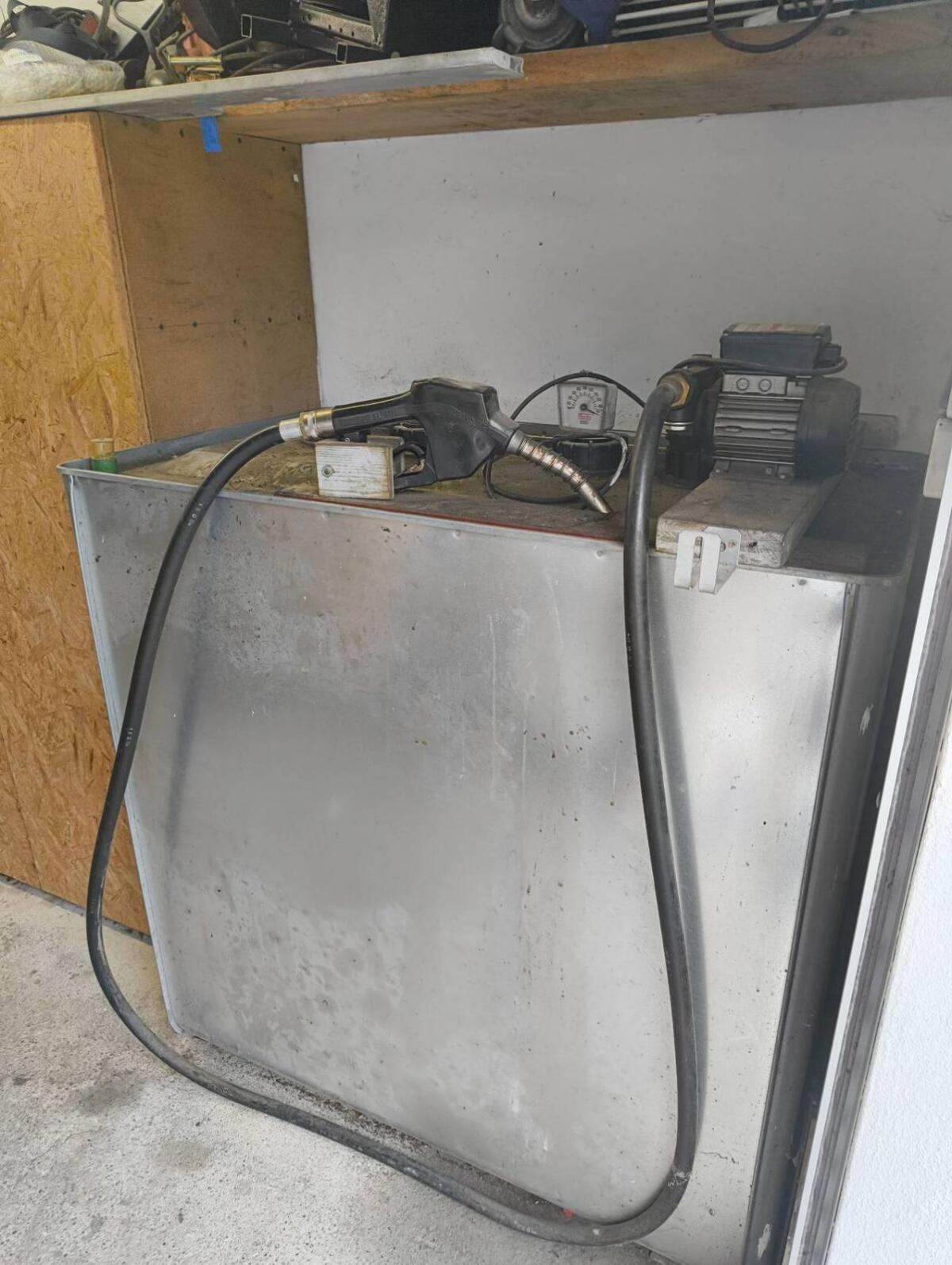 Diesel Tank 2