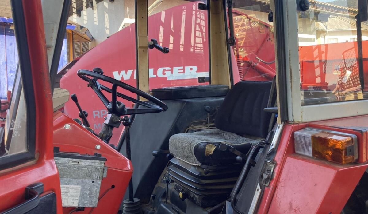 Steyr 8060A 3