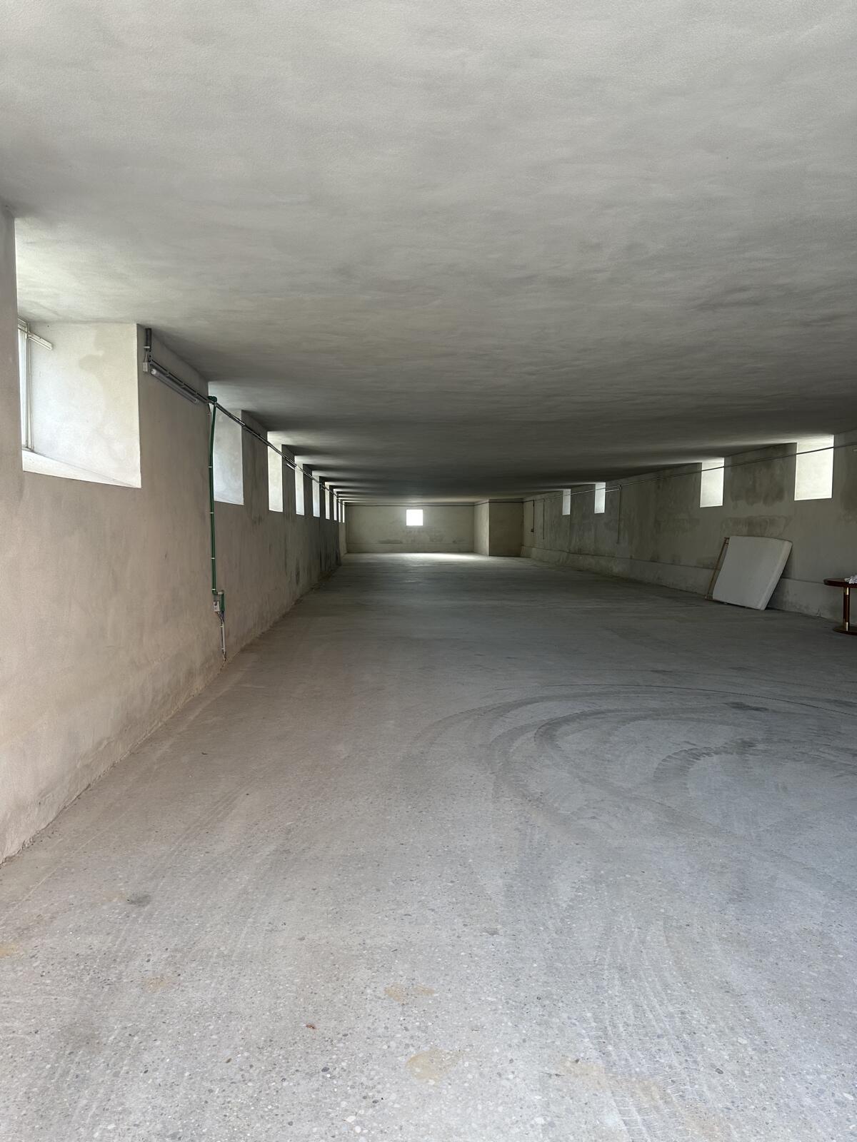Lagerhalle mit Strom, Videoüberwachung & guter Autobahnanbindung 2