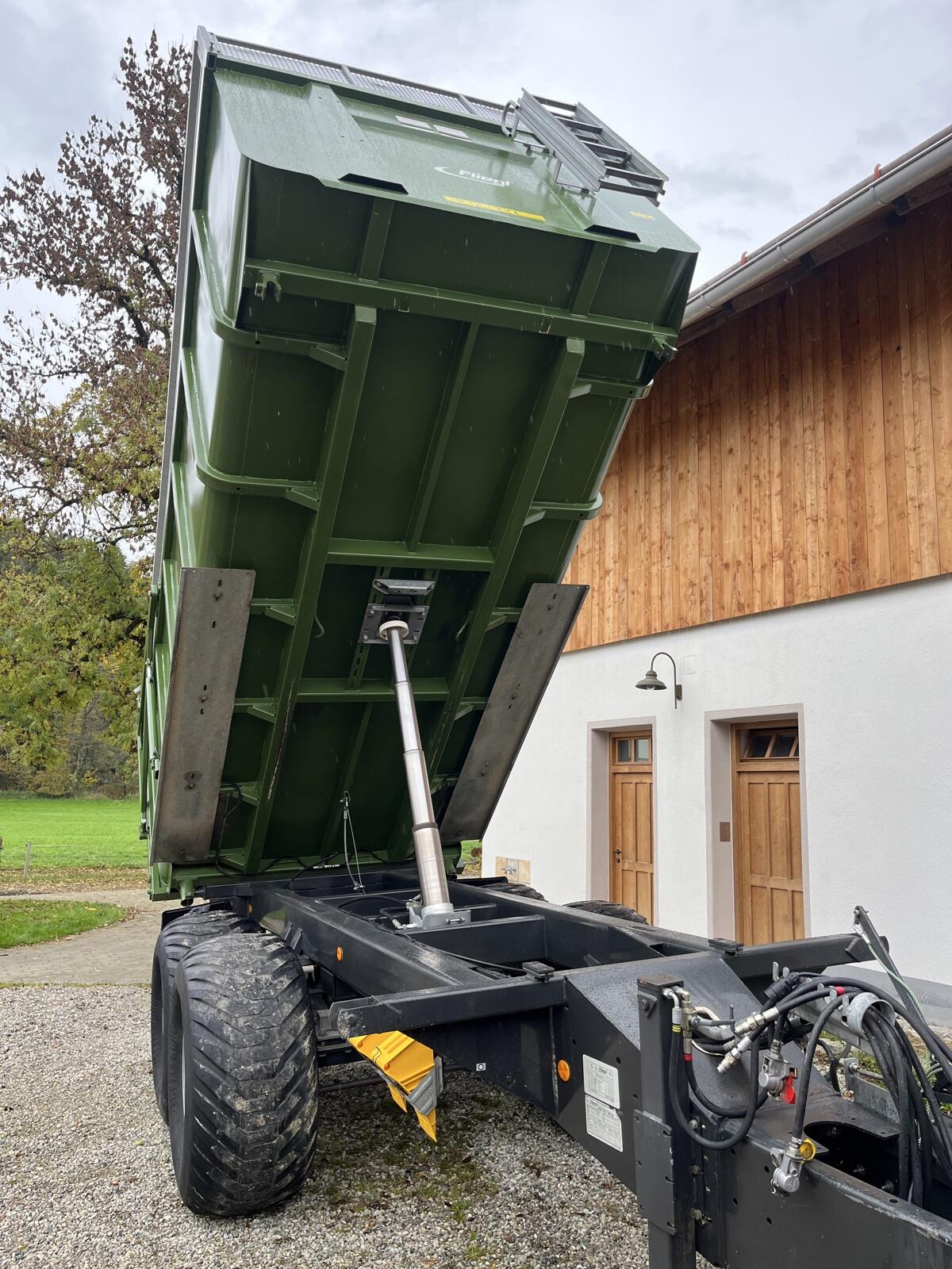 Fliegl TMK 160 Kipper Muldenkipper Anhänger 2