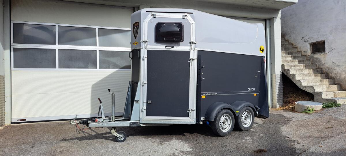 Anhänger Humbauer Cleon 2400 3