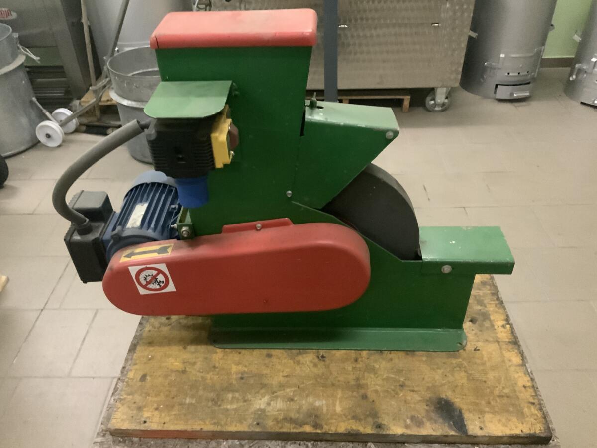 Naßschleifmaschine 1
