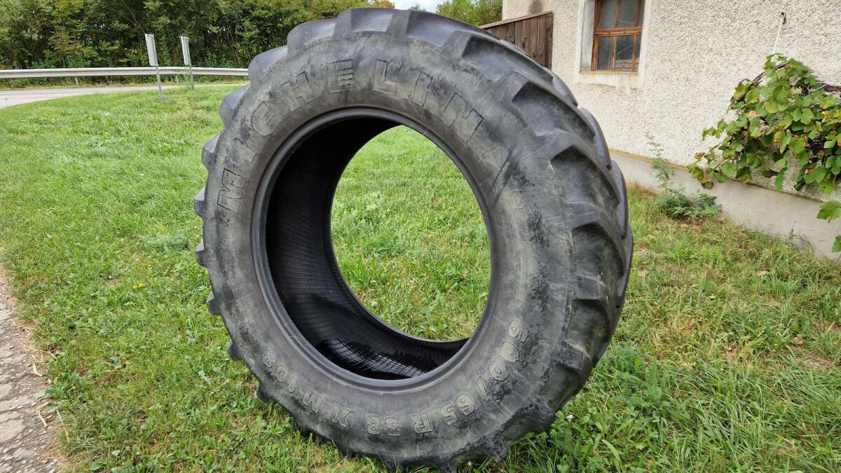 Reifen 600/65 R38 Michelin XM108 2