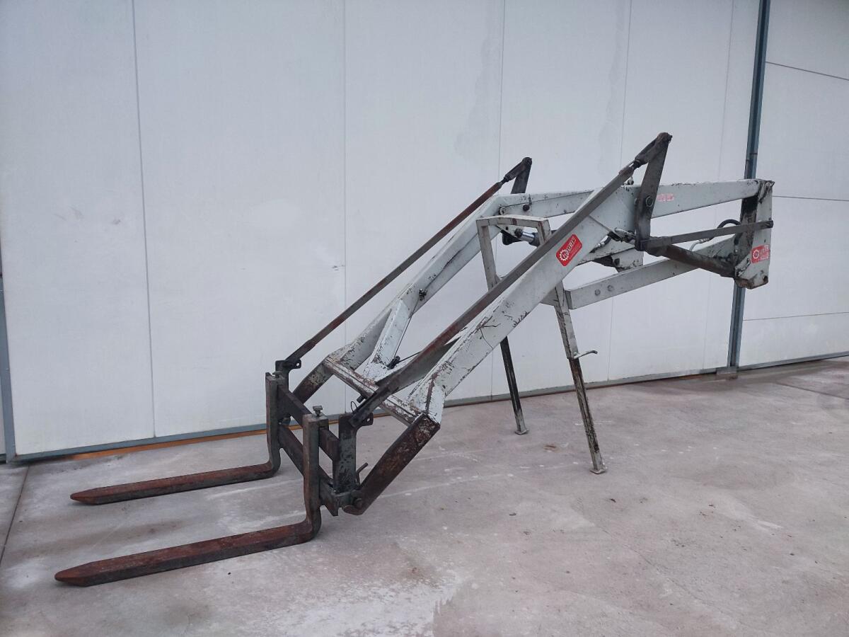 Hauer Frontlader Palettengabel 1