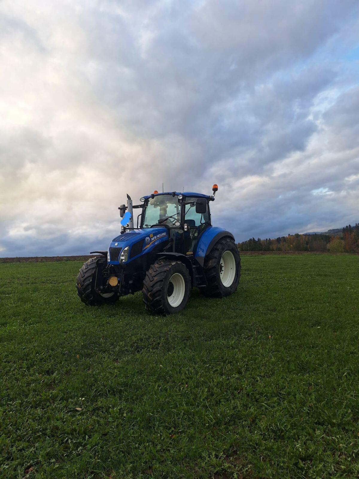 New Holland T5 115 1
