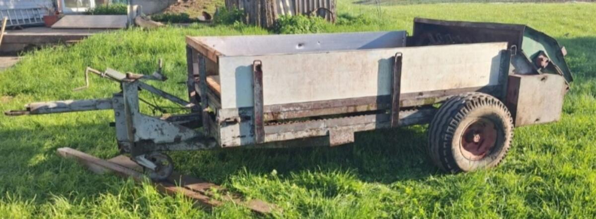 Schicht Miststreuer Kompoststreuer mit Feinstreuwerk 3