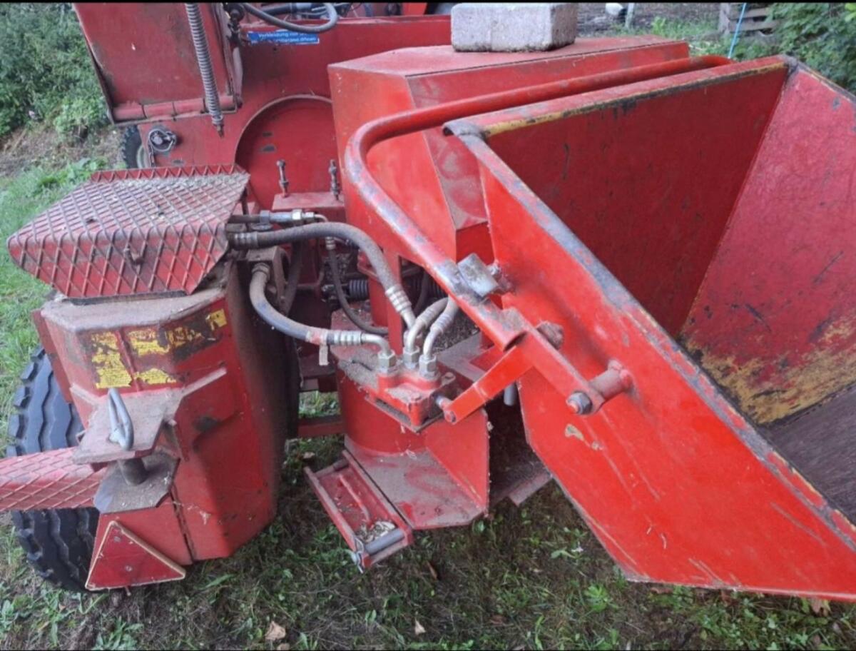 Holzhäcksler/Holzhacker Biber 1 K 2