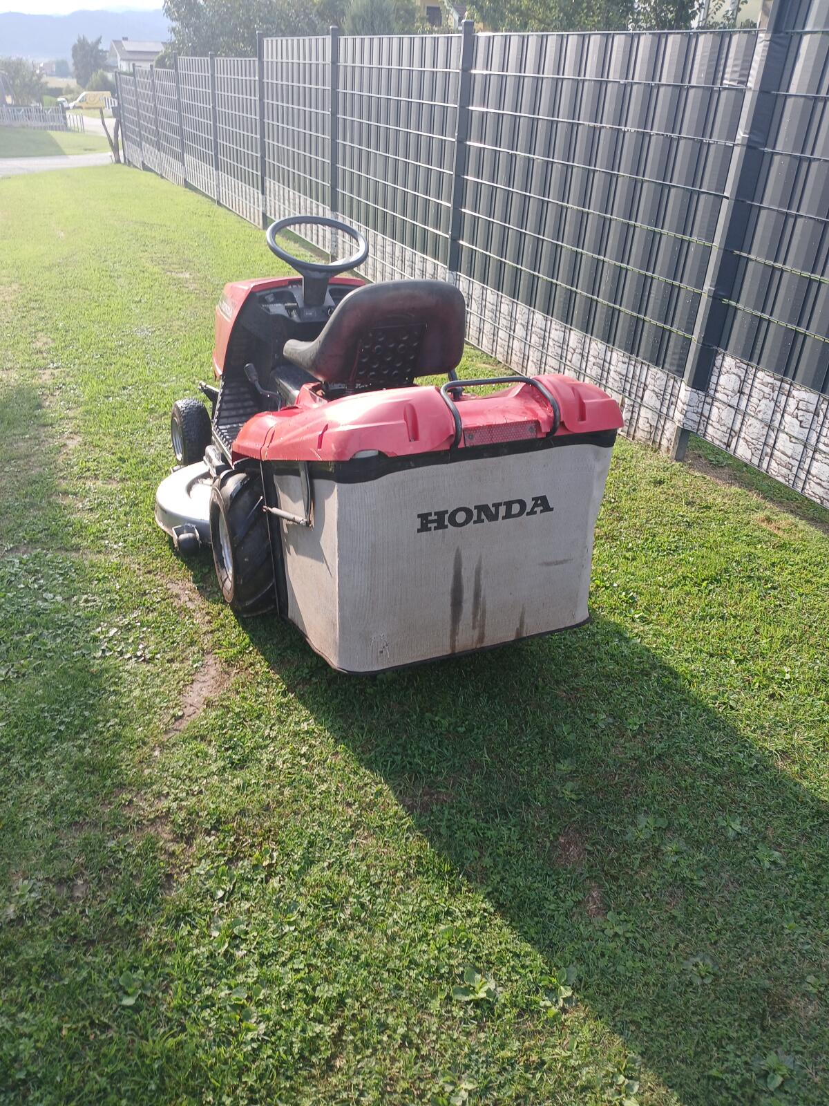 Honda Rasentraktor 2218 3