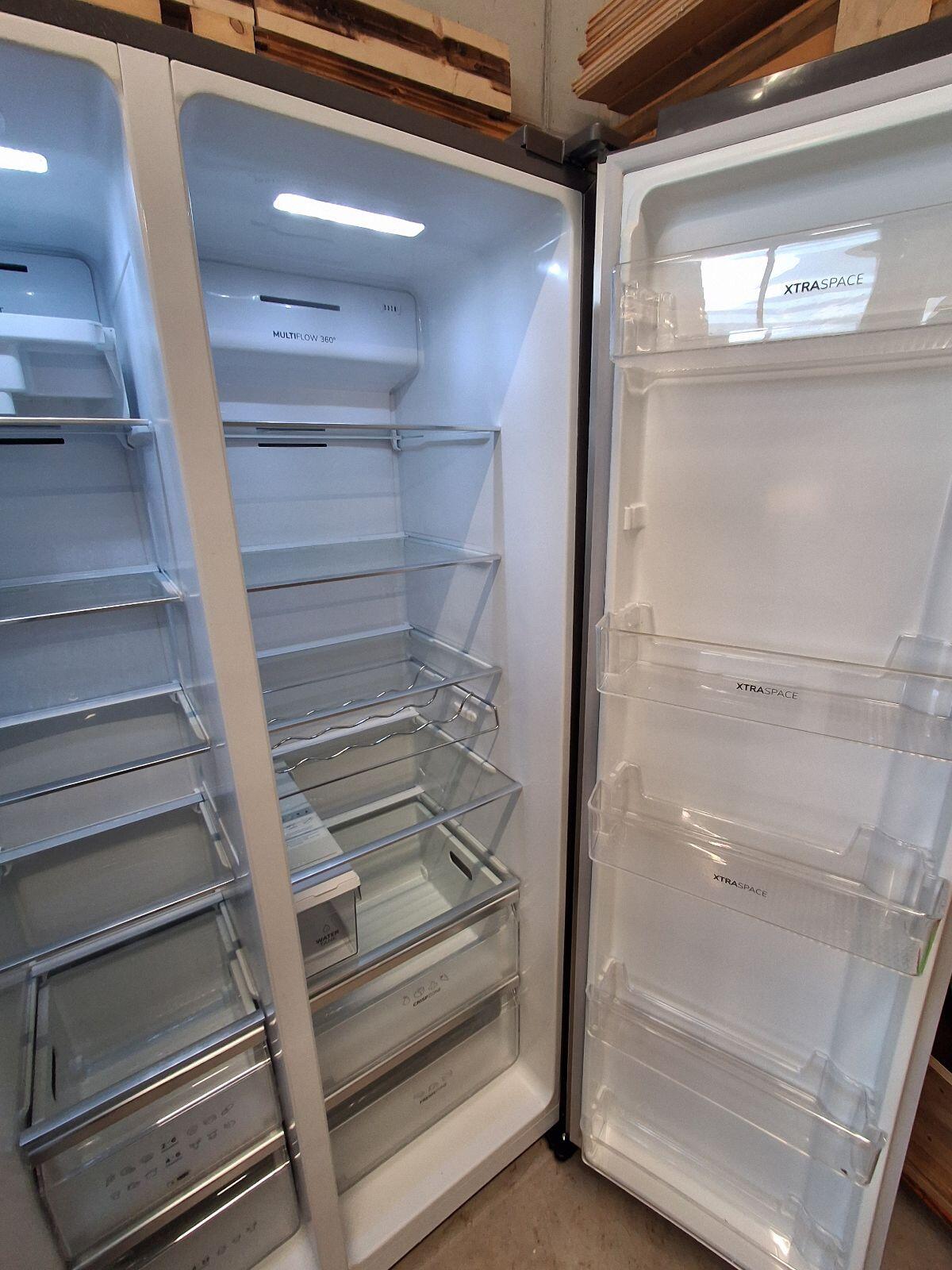 Kühlschrank mit Eiswürfelsystem 3