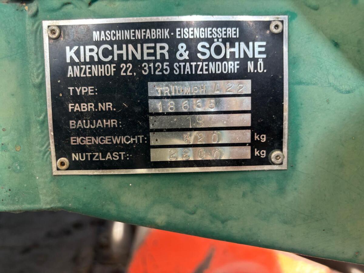 Landwirtschaftsauflösung: Kirchner Miststreuer, Fella Trommelmähwerk, Ladewagen 2