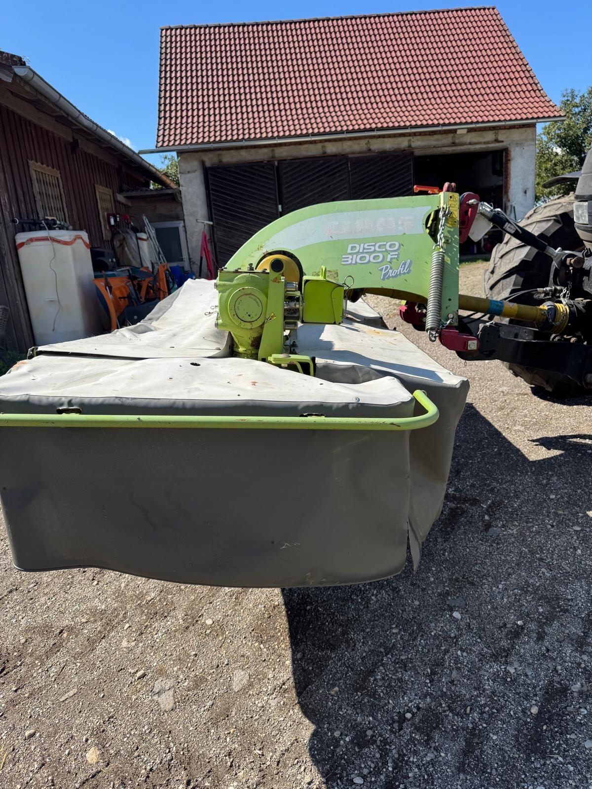 Frontmähwerk Claas 3100F Profil 2