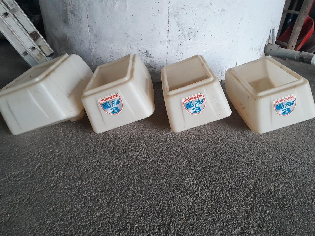Saatgutbehälter für Monosem NG+ Körper 2
