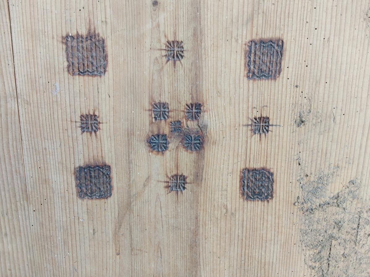 3 antike Landmaschinen 2