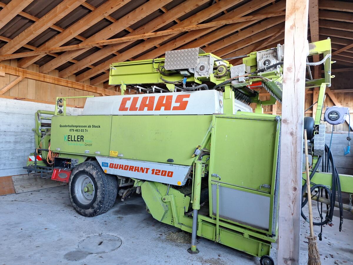 Quaderballenpresse mit Dosiergerät Claas Quadrant 1200 3