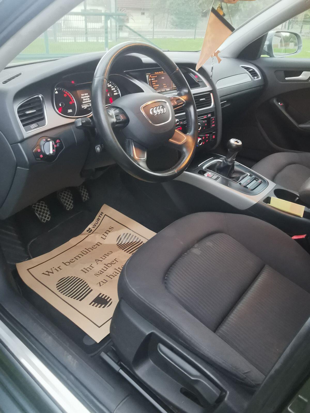 Audi A4 B8 3