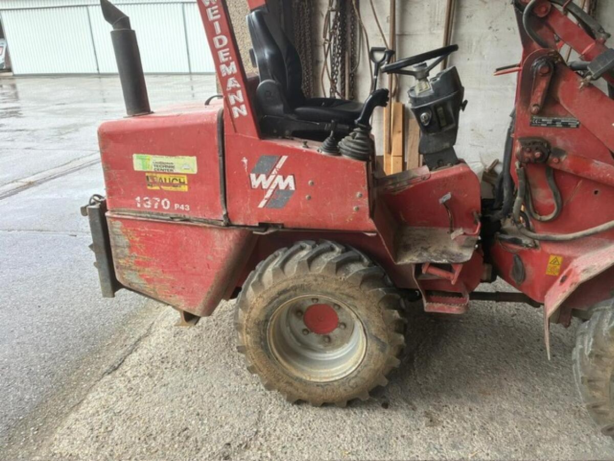 Weidemann Hoflader 1370 2