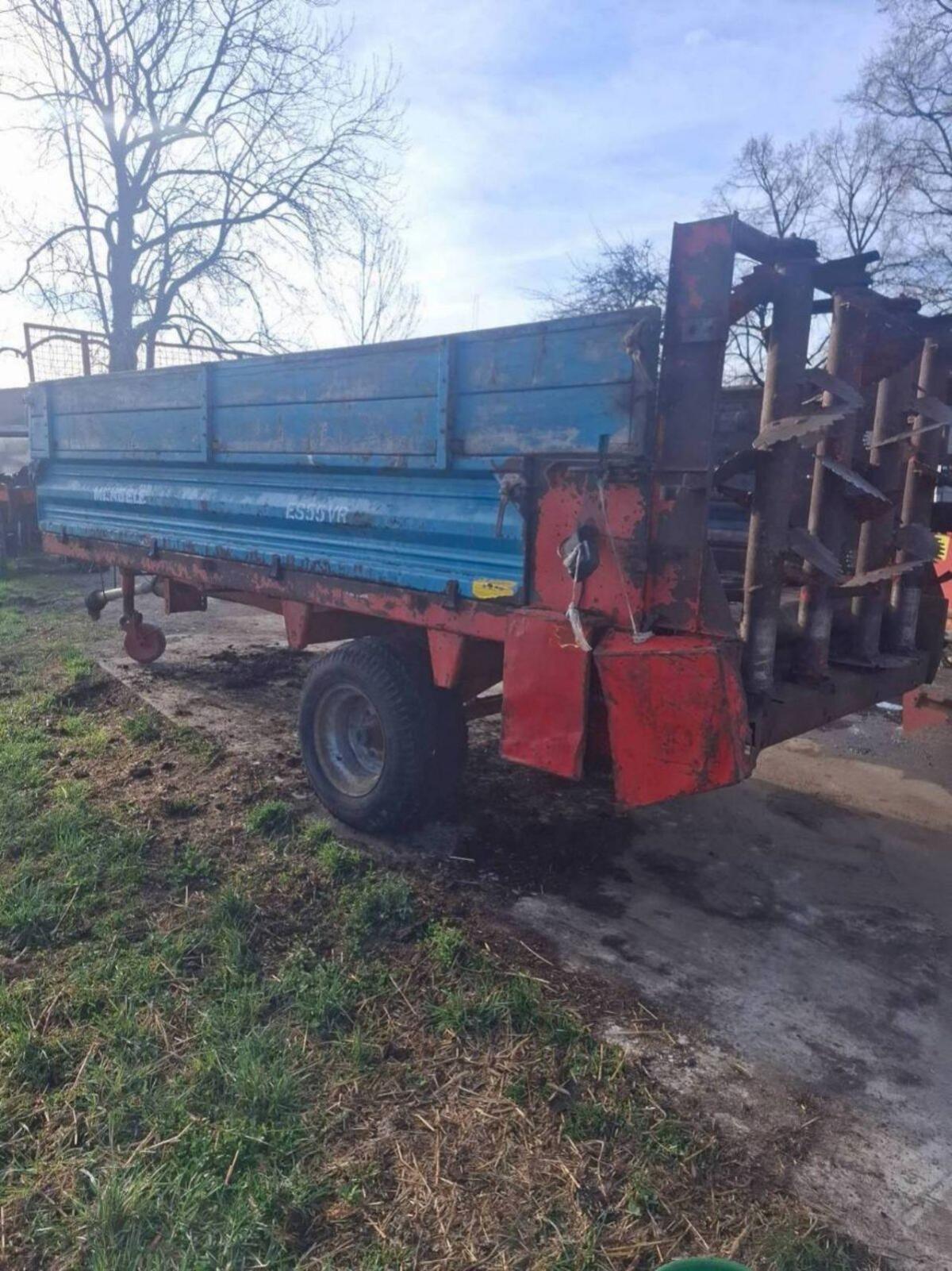 Miststreuer MEGELE ES 55 VR 3