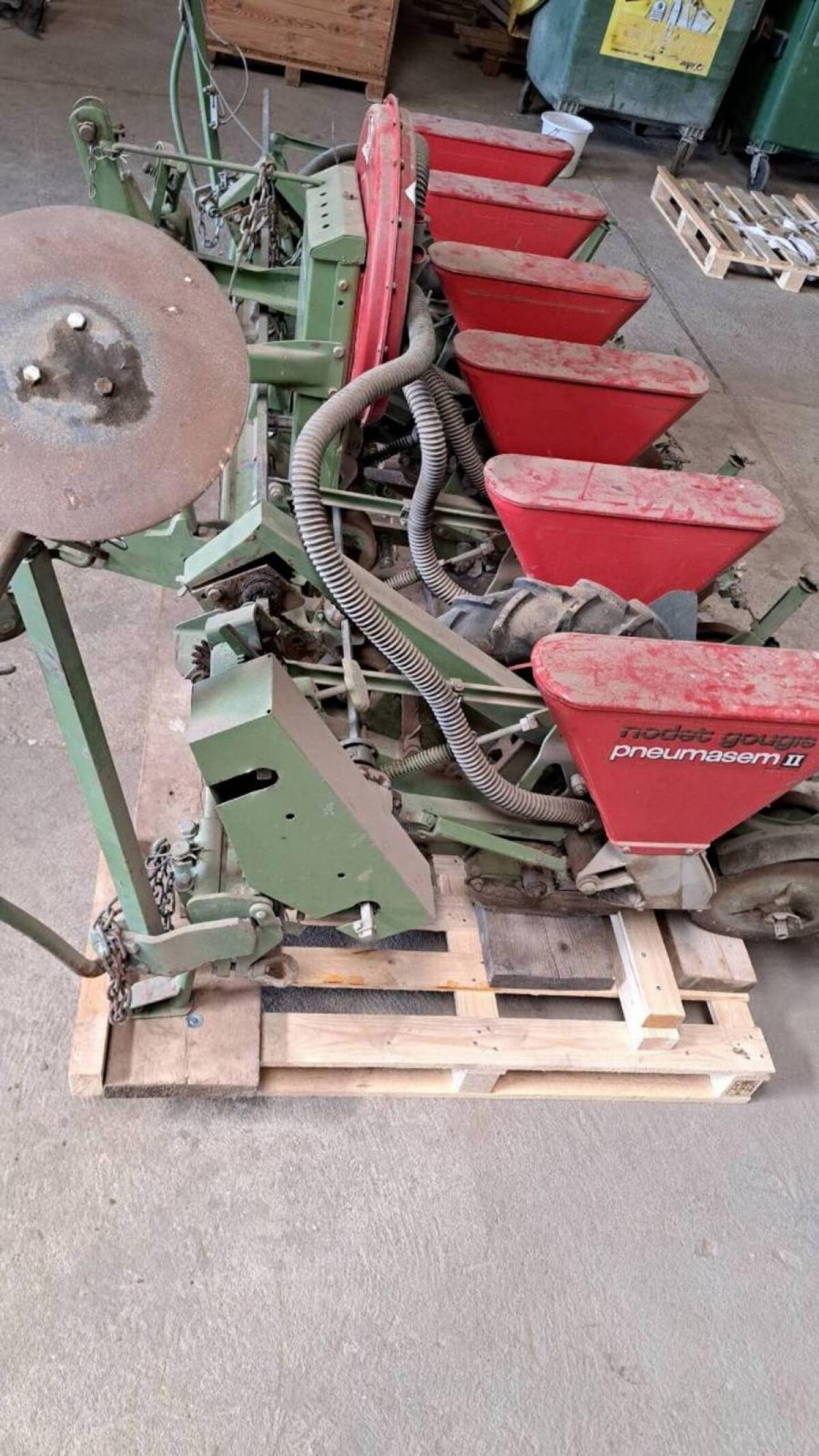 Einzelkornsämaschine Nodet Pneumasem II 2