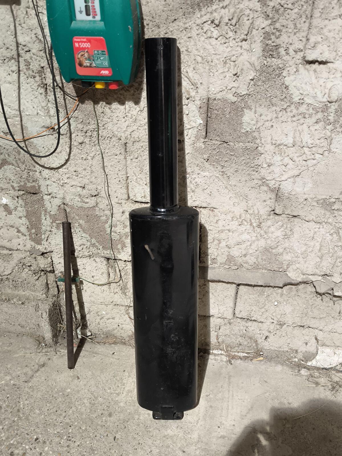 Steyr 8150 Auspuff 1