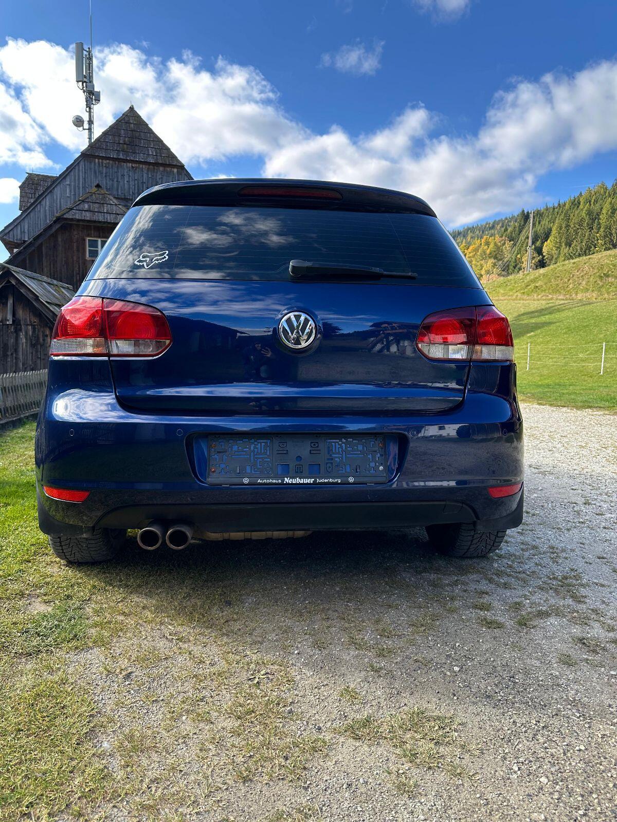 VW Golf 2.0 TDI Allrad 2